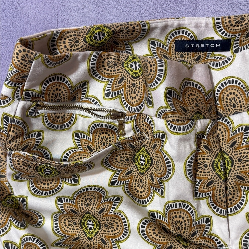 Jones New York Signature Size 6 Pencil Skirt – White Brown Medallion Print READ - Picture 5 of 13